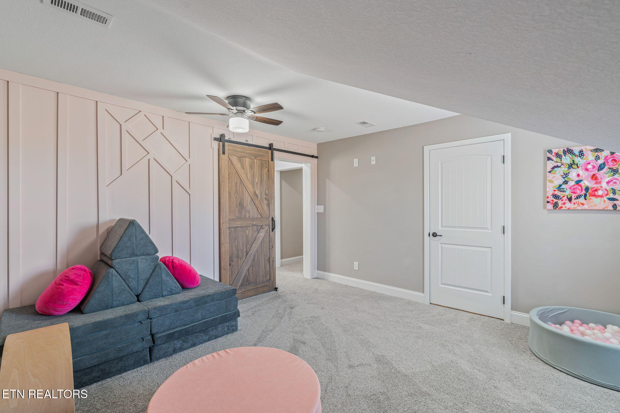 102 Eastberry Road Oak Ridge, TN 37830 - Photo 38 of 60 Bedroom 4