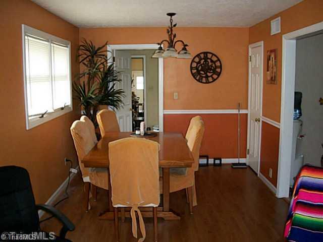 Dining Room. Dining rm / Den combination