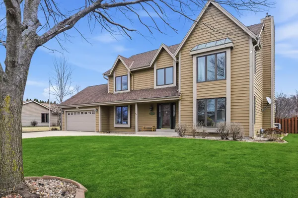 $620,000 | 4870 South 122nd Street, Greenfield, WI 53228