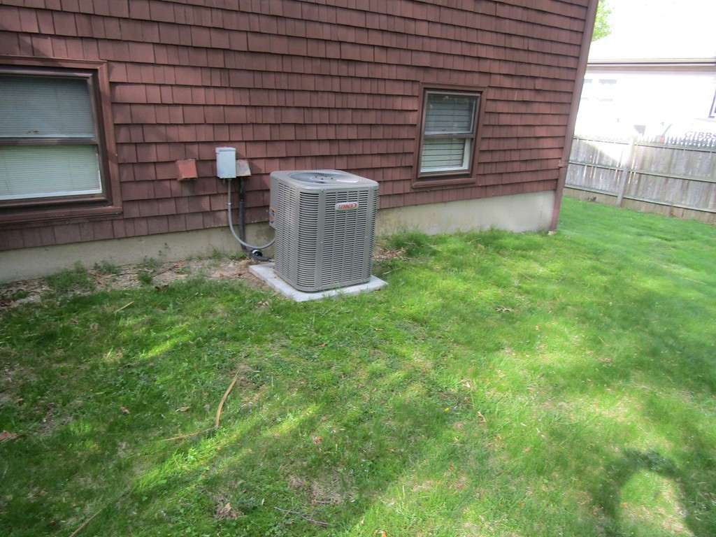 237 Reney Street Fall River, MA 02723 - Photo 12 of 14 Gallery Image 12