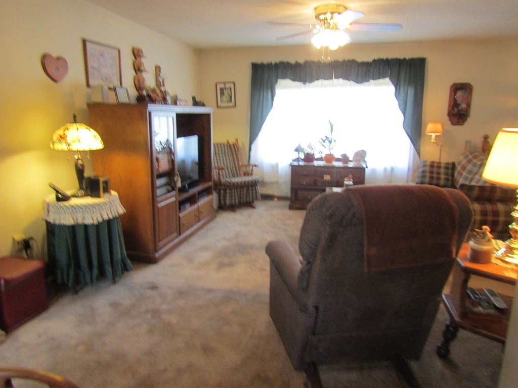 237 Reney Street Fall River, MA 02723 - Photo 4 of 14 Gallery Image 4