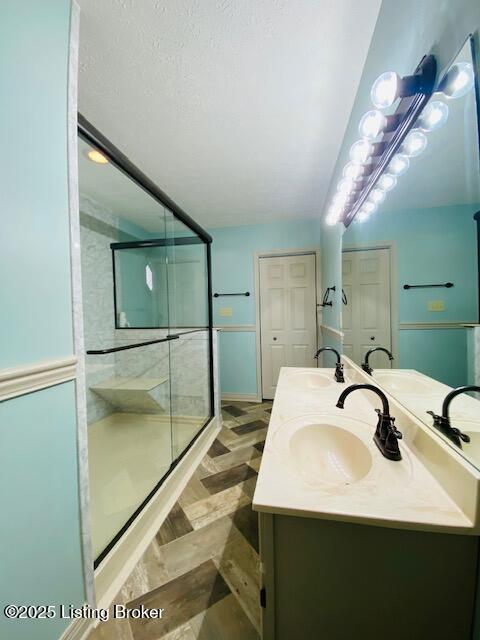 2690 Bells Ml Road Shepherdsville, KY 40165 - Photo 29 of 71 Primary Bath offers a great walk in shower