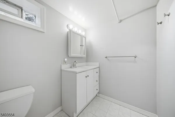 $645,000 | 52 Broadway, Clark, NJ 07066