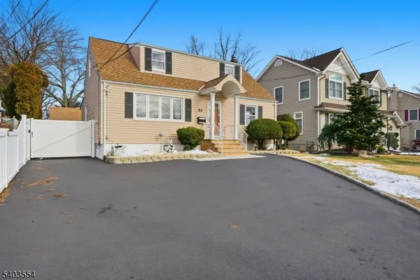 $645,000 | 52 Broadway, Clark, NJ 07066