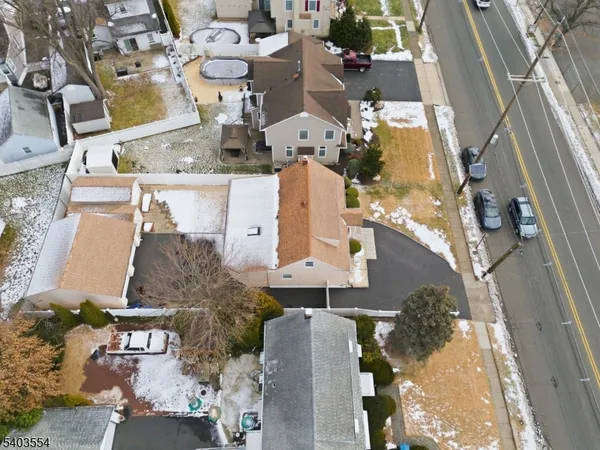 $645,000 | 52 Broadway, Clark, NJ 07066