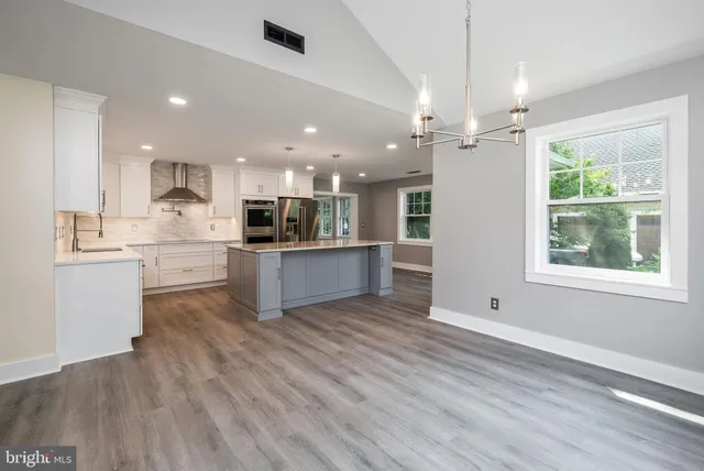 $999,000 | 11 Cornwall Road, Rehoboth Beach, DE 19971