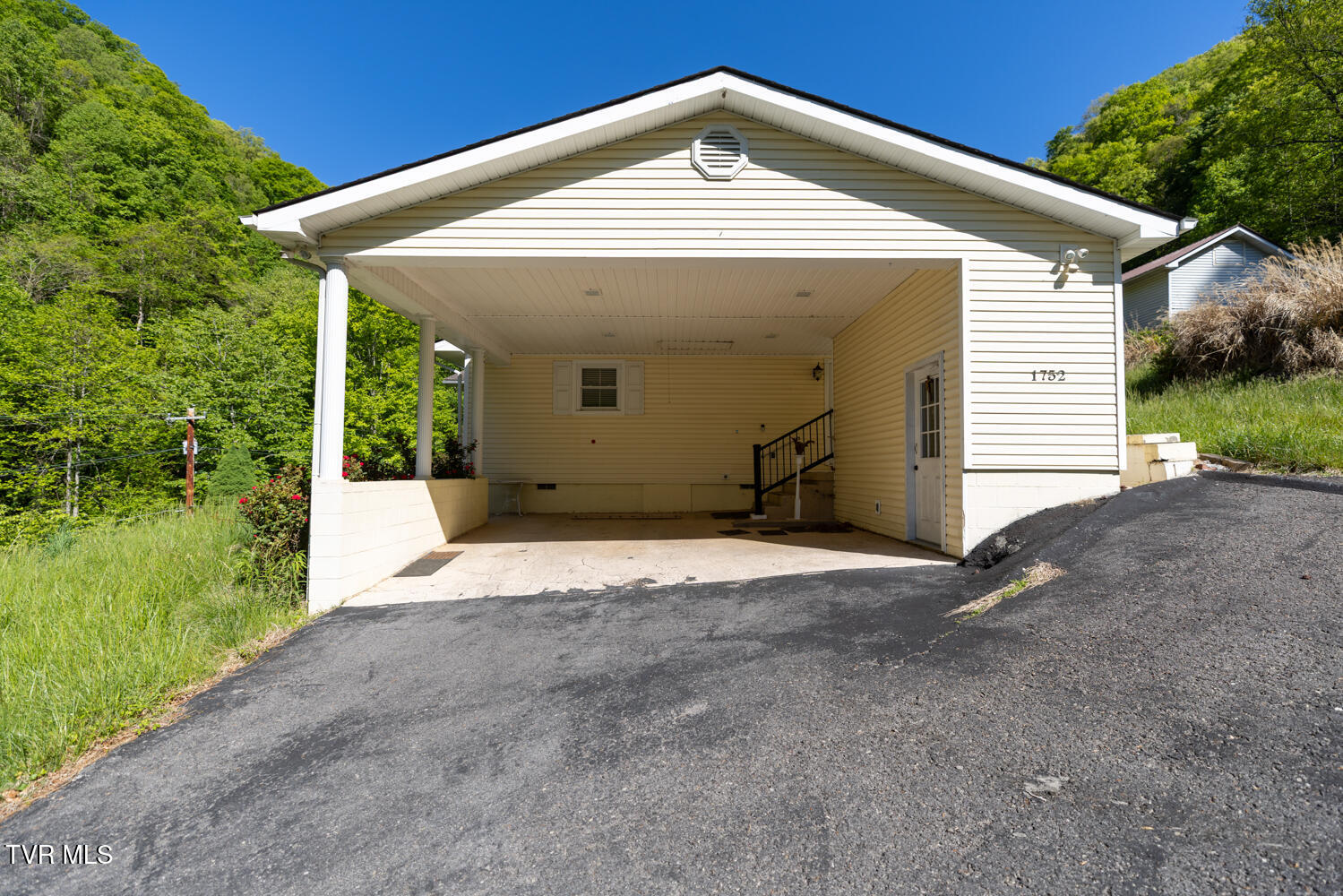 1752 Lower Ml Br Road Grundy, VA 24614 - Photo 49 of 51 1752 Lower Mill Branch Rd.-2