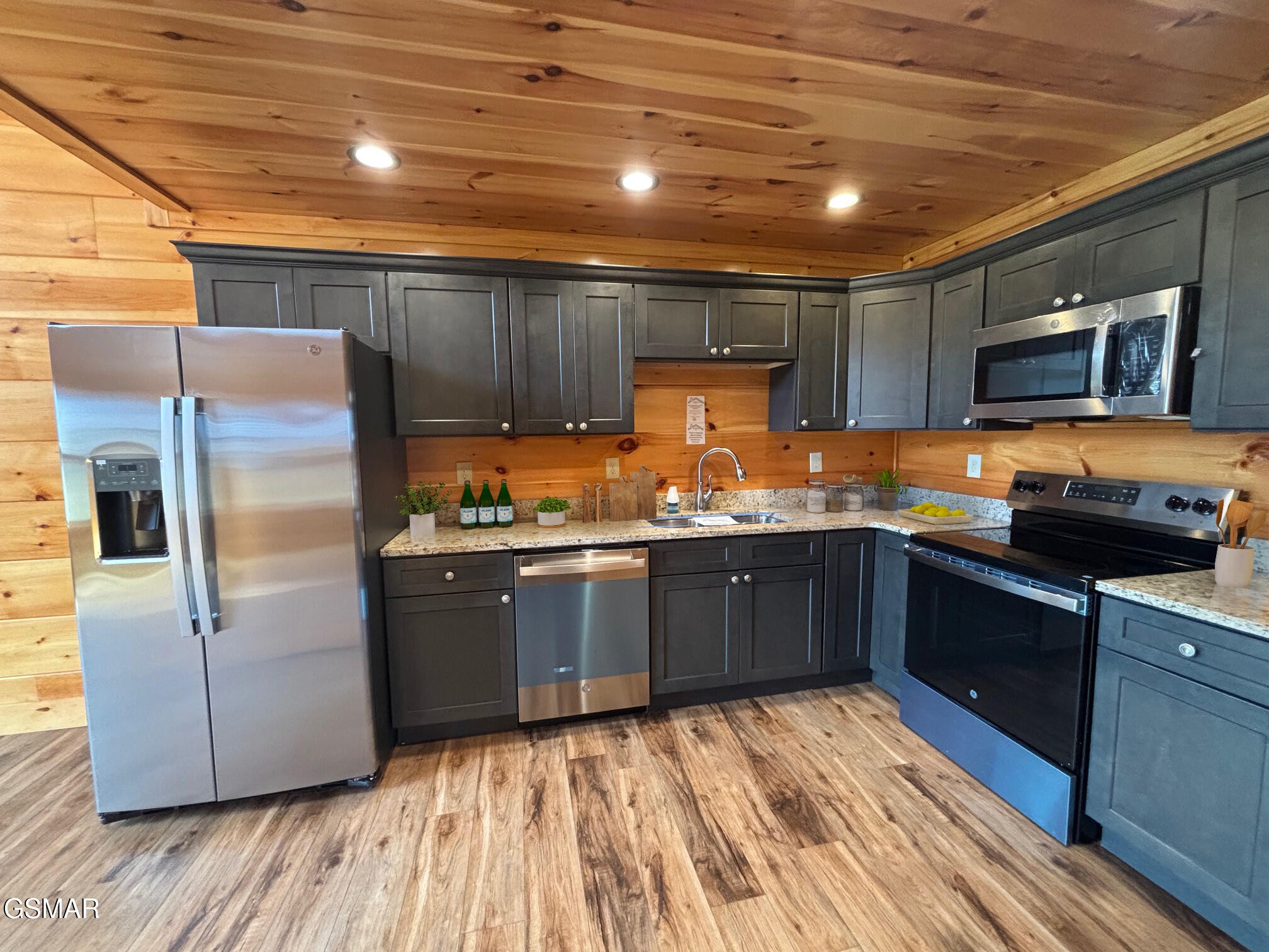3863 Holders Grove Road Cosby, TN 37722 - Photo 8 of 20 Gallery Image 8
