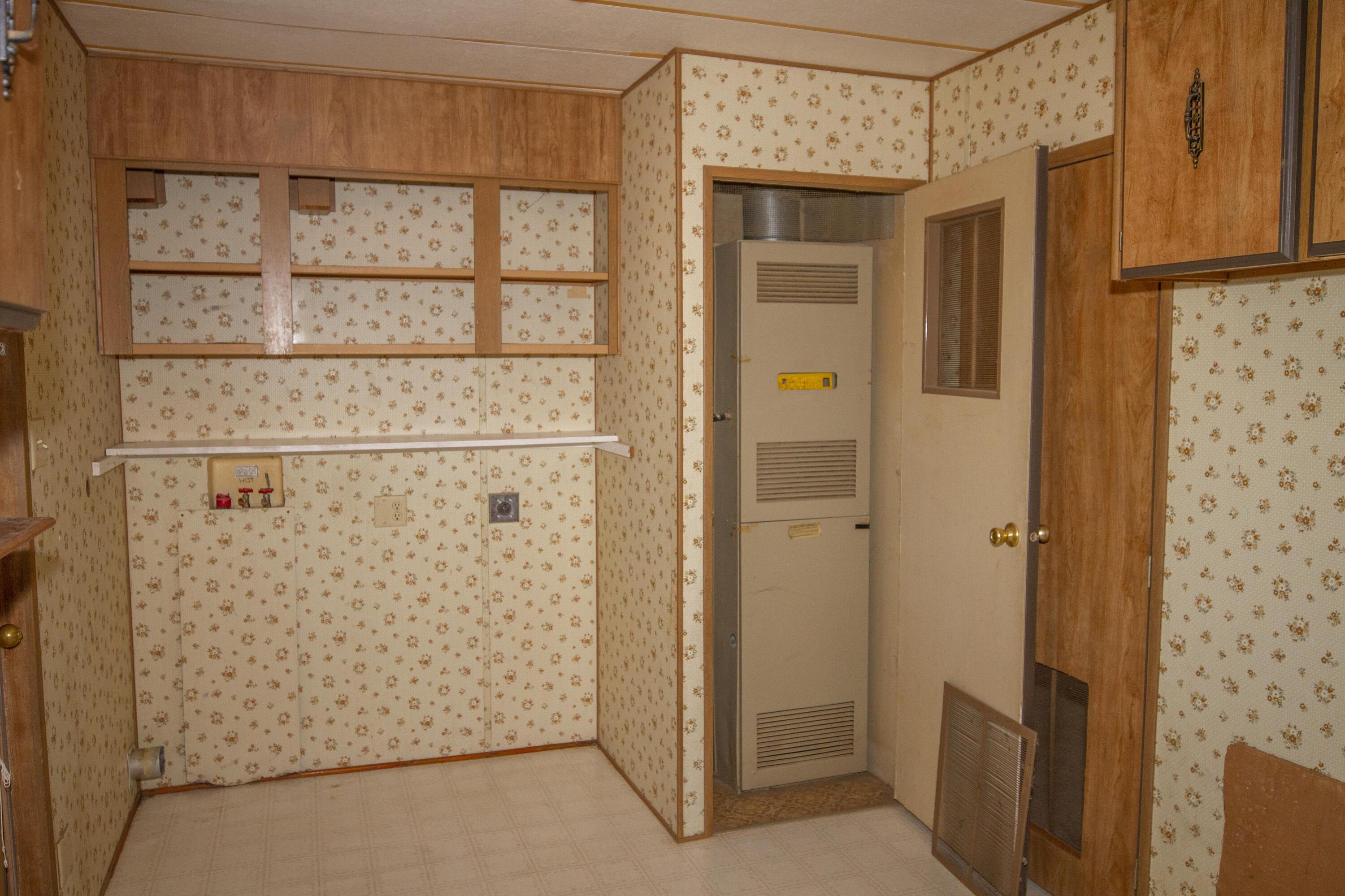 46066 Longview Road Yokuts Valley, CA 93675 - Photo 6 of 66 42