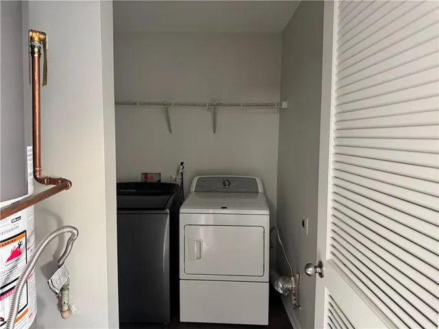 $3,250 | 4228 Defoors Farm Trail, Powder Springs, GA 30127