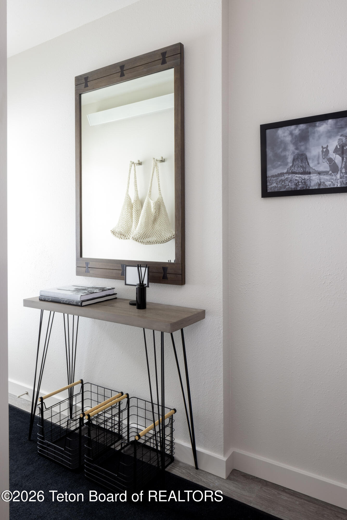 452 East Kelly Avenue Jackson, WY 83001 - Photo 20 of 25 20 Entry Mirror Vert