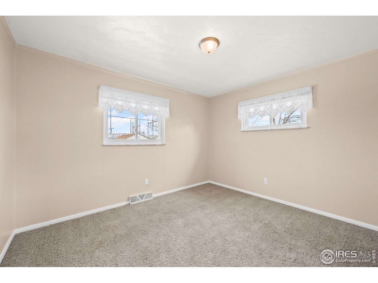 2339 West 11th Street Road Greeley, CO 80634 - Photo 22 of 44