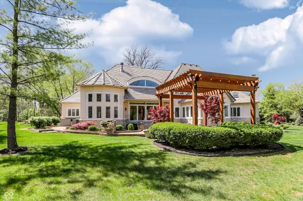 $2,150,000 | 10821 Club Point Drive, Fishers, IN 46037