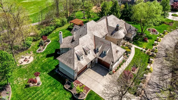 $2,150,000 | 10821 Club Point Drive, Fishers, IN 46037