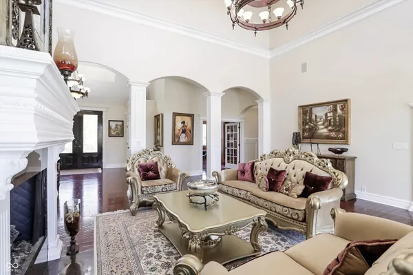 $2,150,000 | 10821 Club Point Drive, Fishers, IN 46037