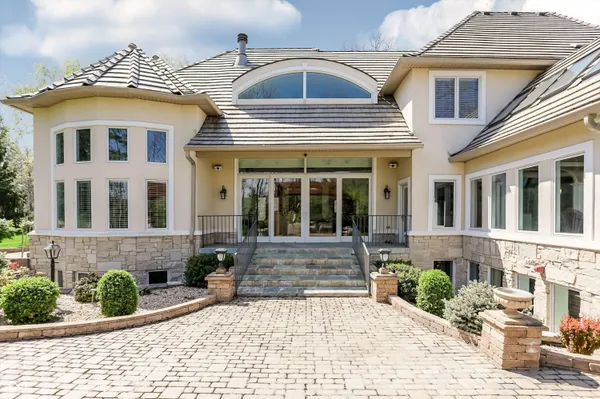 $2,150,000 | 10821 Club Point Drive, Fishers, IN 46037