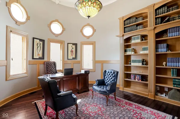 $2,150,000 | 10821 Club Point Drive, Fishers, IN 46037