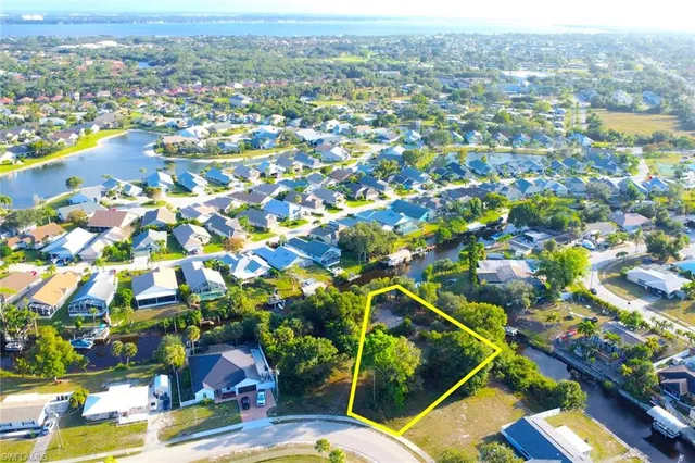 $125,000 | 941 Iris Drive, North Fort Myers, FL 33903