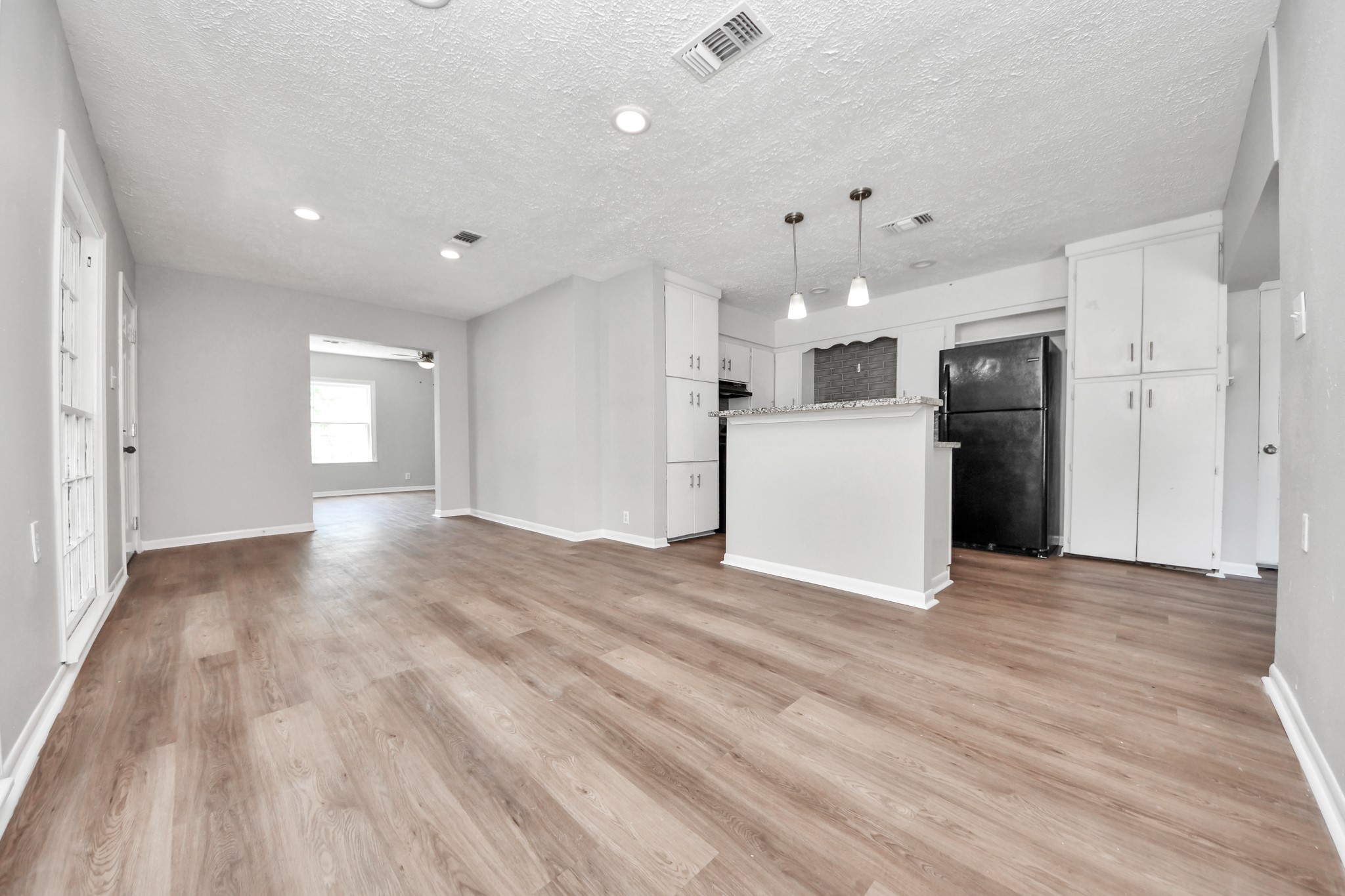 3603 Crosby Cedar Bayou Road Baytown, TX 77521 - Photo 8 of 44