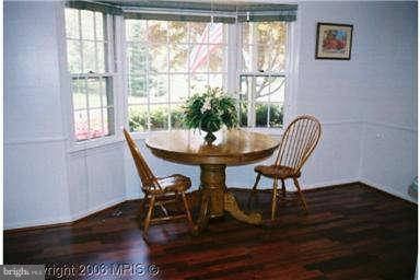 8102 Kings Point Court Springfield, VA 22153 - Photo 9 of 29 Breakfast Area