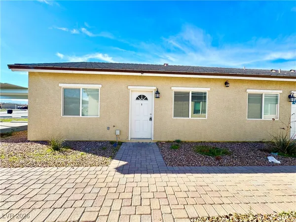 $1,200 | 1370 Ogallala Street, Unit 1, Pahrump, NV 89048