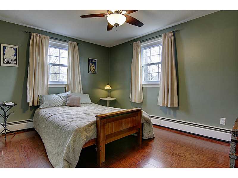 6 Hancock Road Barrington, RI 02806 - Photo 21 of 25 Bedroom.