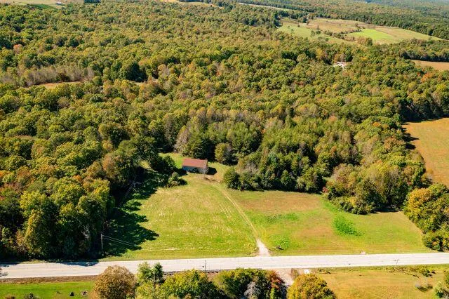 $275,000 | 2739 Sr 399, Palmer, TN 37365