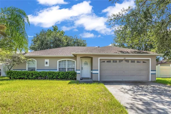 $2,950 | 4211 Floating Orchid Court, St. Cloud, FL 34772
