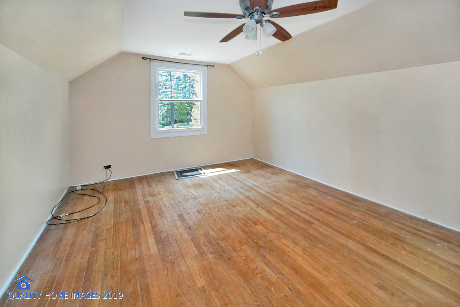 2233 Downey Road Homewood, IL 60430 - Photo 17 of 24 Gallery Image 17