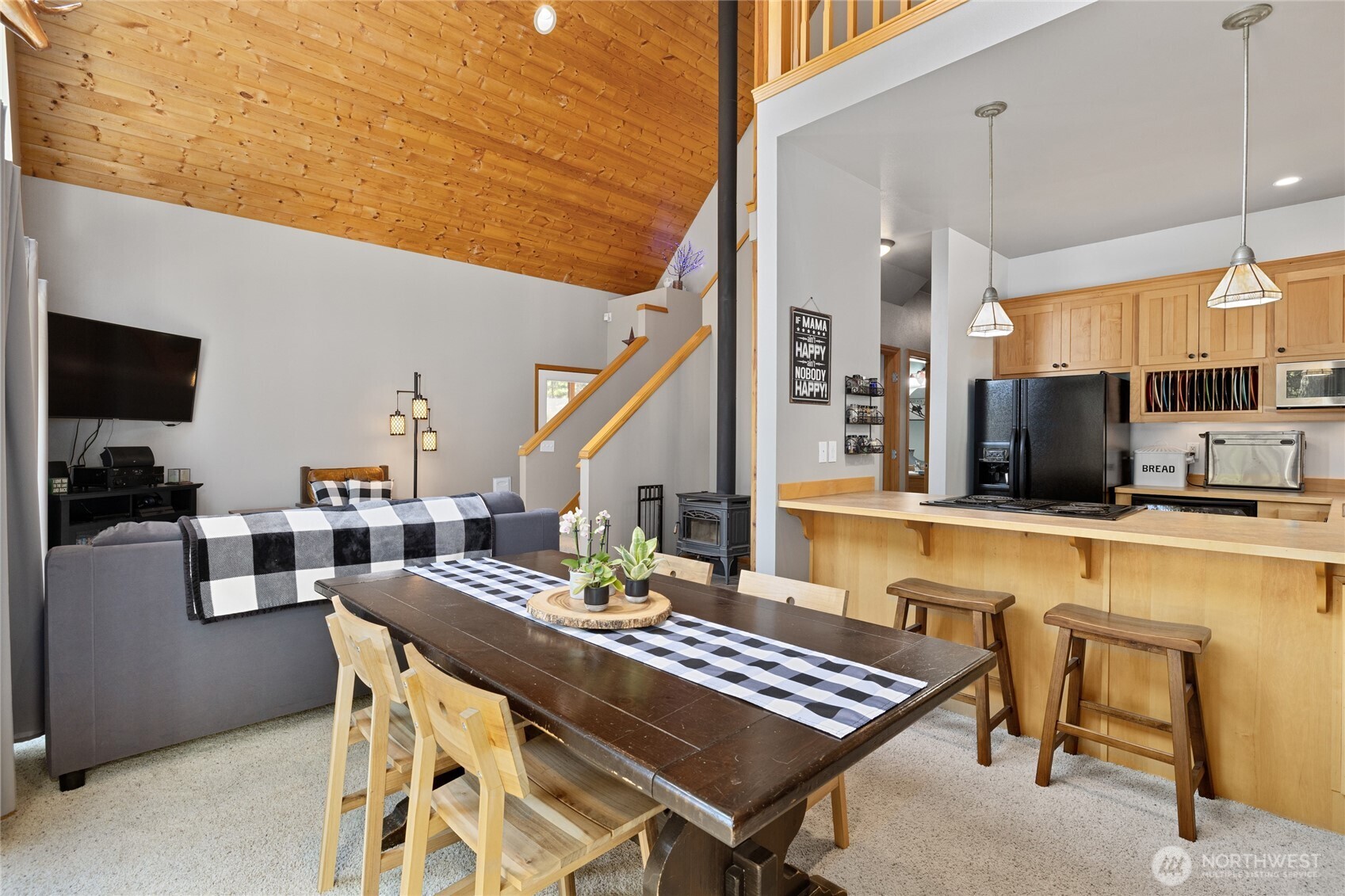 346 Kachess River Road Easton, WA 98925 - Photo 8 of 39 Gallery Image 8