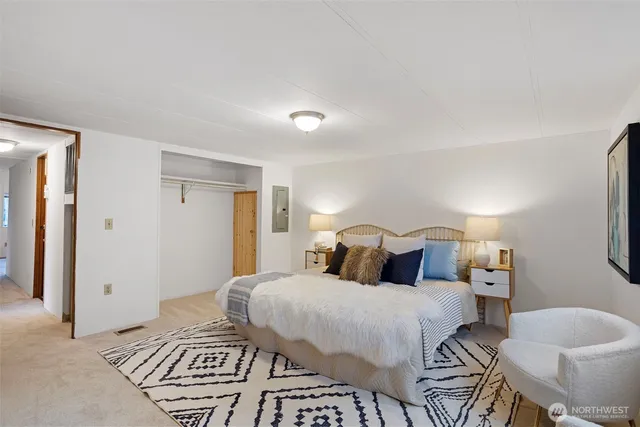 $739,000 | 19015 16th Avenue Northeast, Shoreline, WA 98155