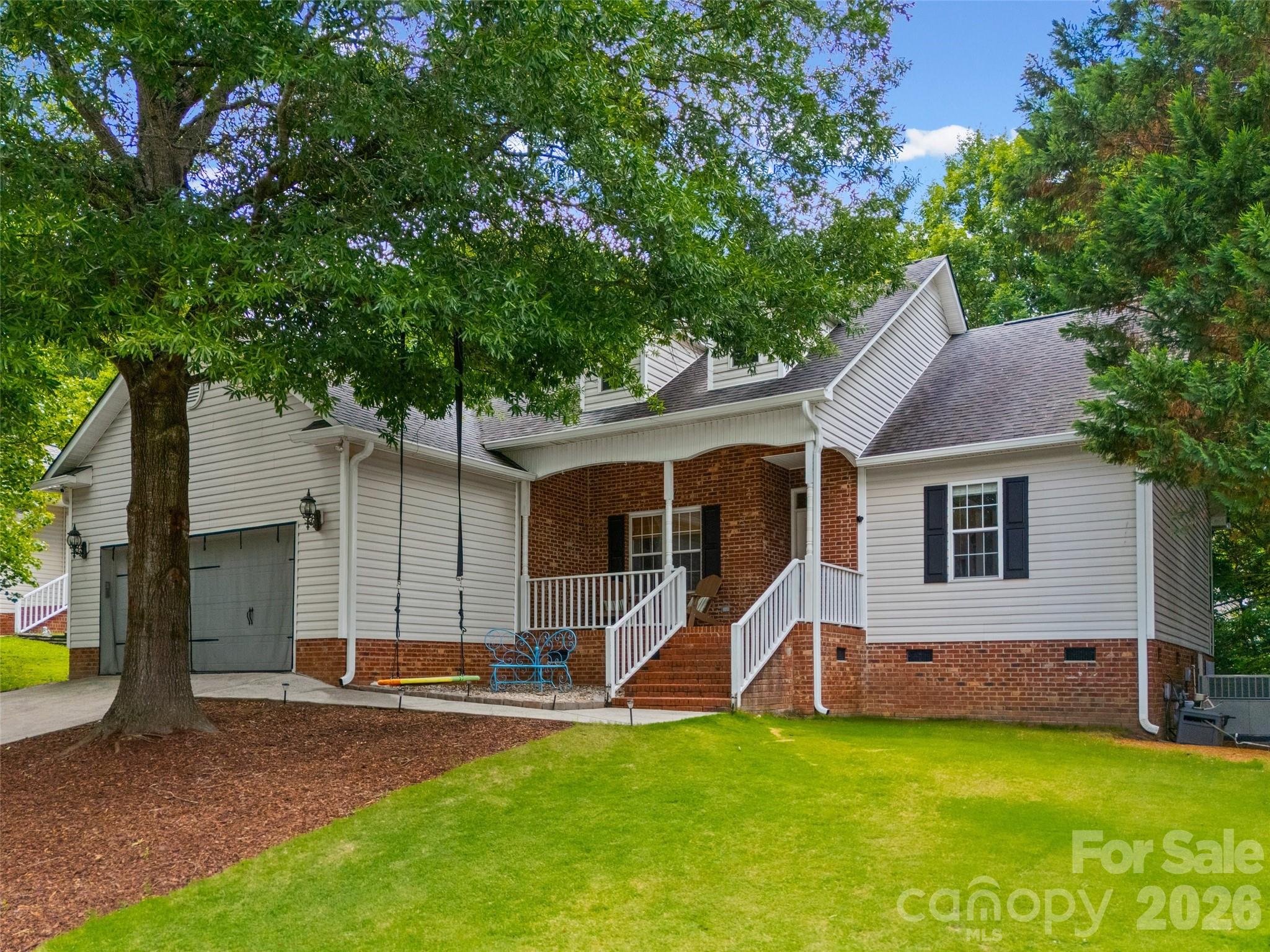 12029 Spinnaker Drive Tega Cay, SC 29708 - Photo 2 of 32