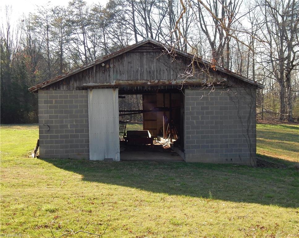 4190 Grubbs Road Walkertown, NC 27051 - Photo 20 of 22