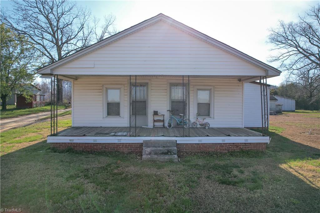 4190 Grubbs Road Walkertown, NC 27051 - Photo 2 of 22