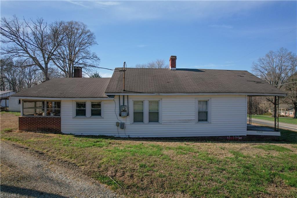 4190 Grubbs Road Walkertown, NC 27051 - Photo 4 of 22