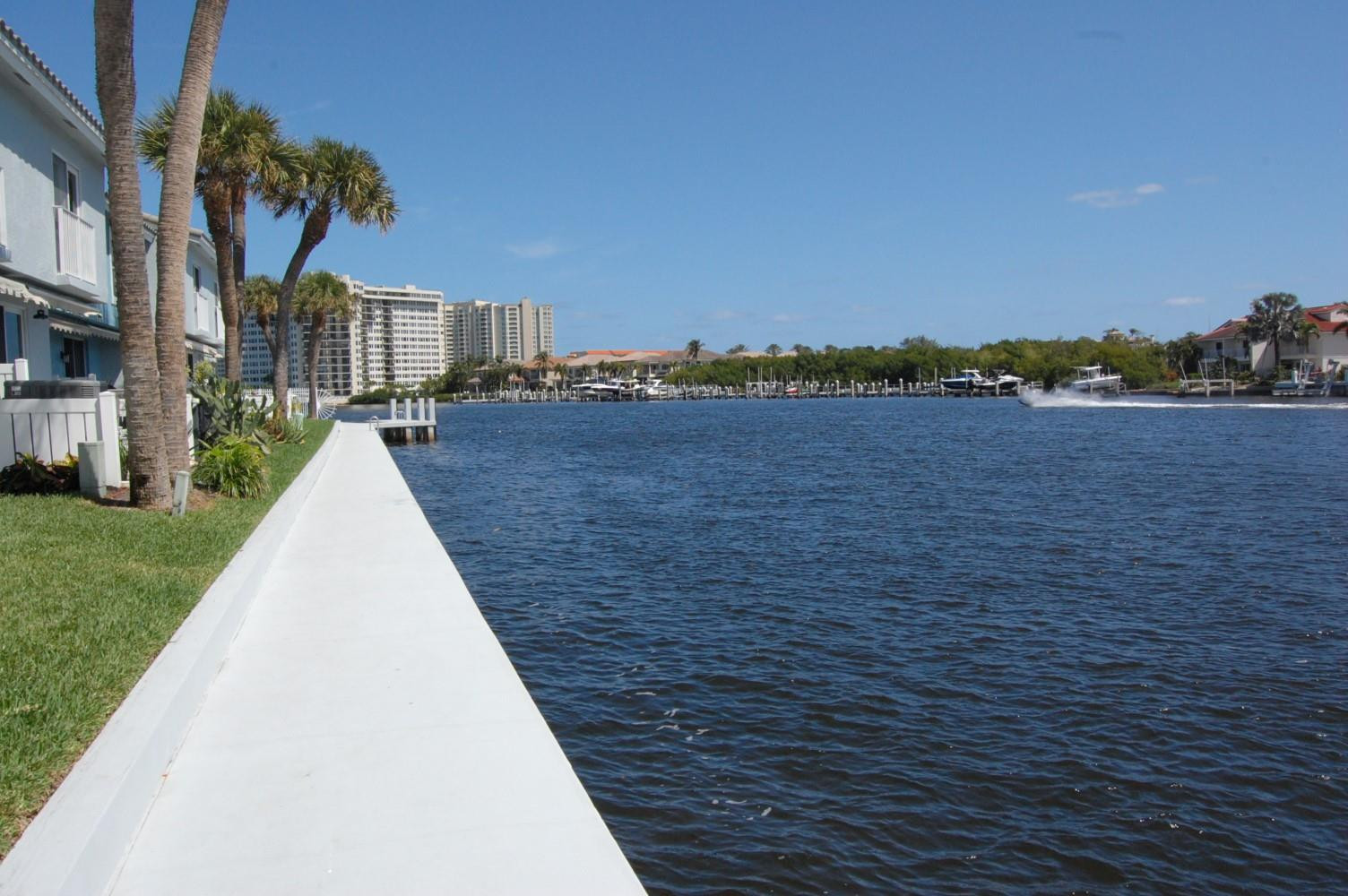 1056 Jeffery Street Boca Raton, FL 33487 - Photo 24 of 32 New seawall