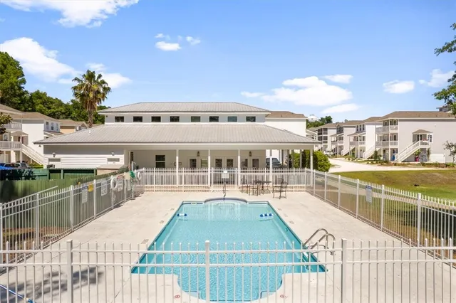 $329,900 | 102 Cathead Lane, Darien, GA 31305