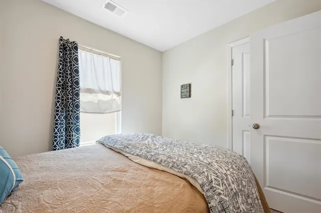 $329,900 | 102 Cathead Lane, Darien, GA 31305