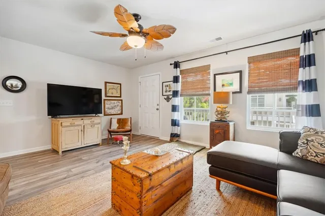 $329,900 | 102 Cathead Lane, Darien, GA 31305