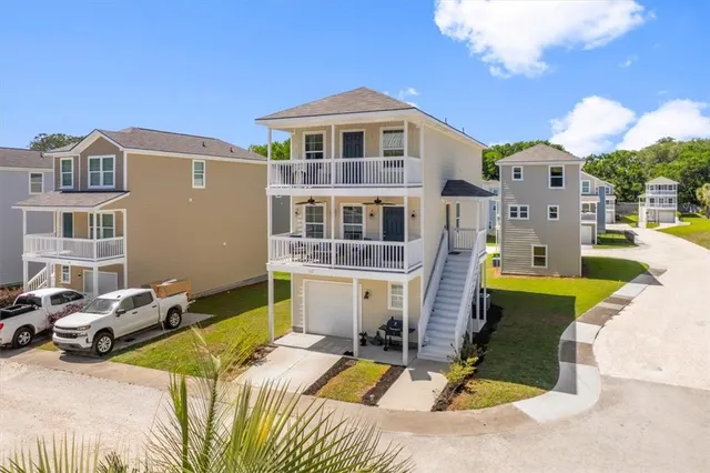 $329,900 | 102 Cathead Lane, Darien, GA 31305