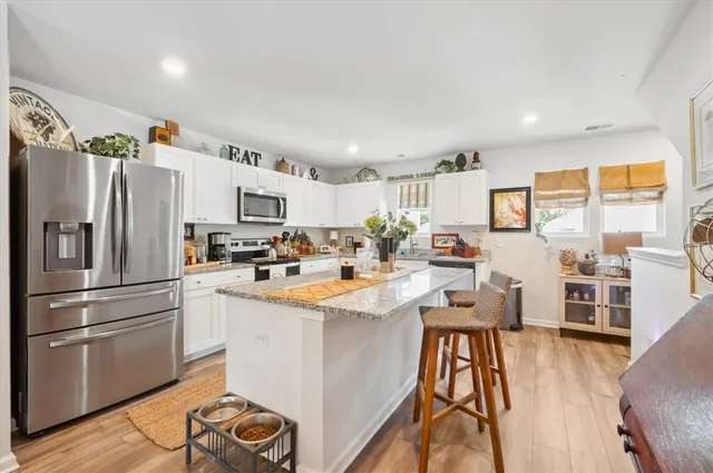 $329,900 | 102 Cathead Lane, Darien, GA 31305