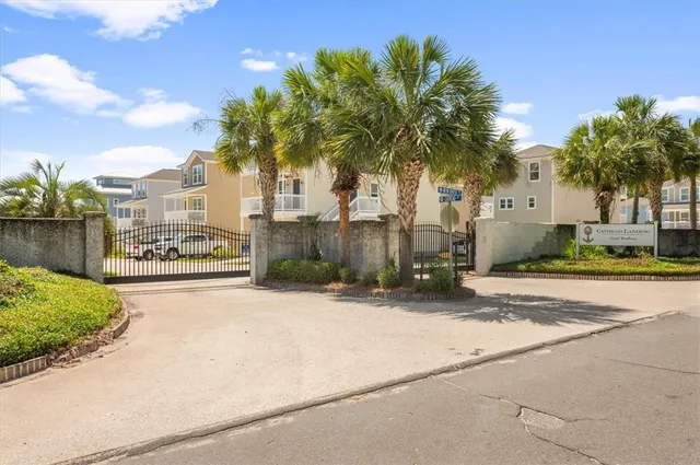 $329,900 | 102 Cathead Lane, Darien, GA 31305