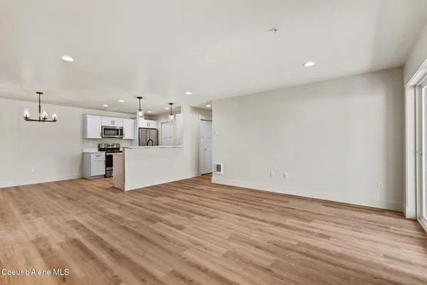 $399,000 | 424 South Olive Avenue, Unit 304, Sandpoint, ID 83864