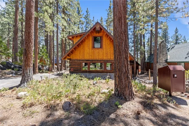 $2,399,000 | 464 Elks Avenue, Zephyr Cove, NV 89448