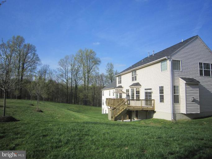 8213 Michaels Ridge Ellicott City, MD 21043 - Photo 21 of 21 Exterior (Rear)