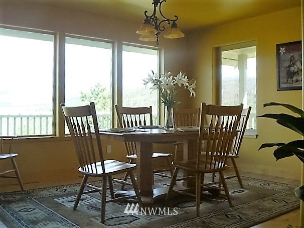 212 Hosheit Road Riverside, WA 98849 - Photo 4 of 25 Gallery Image 4