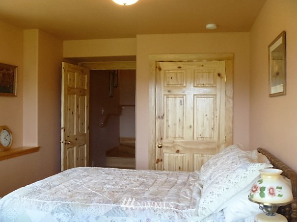 212 Hosheit Road Riverside, WA 98849 - Photo 7 of 25 Gallery Image 7