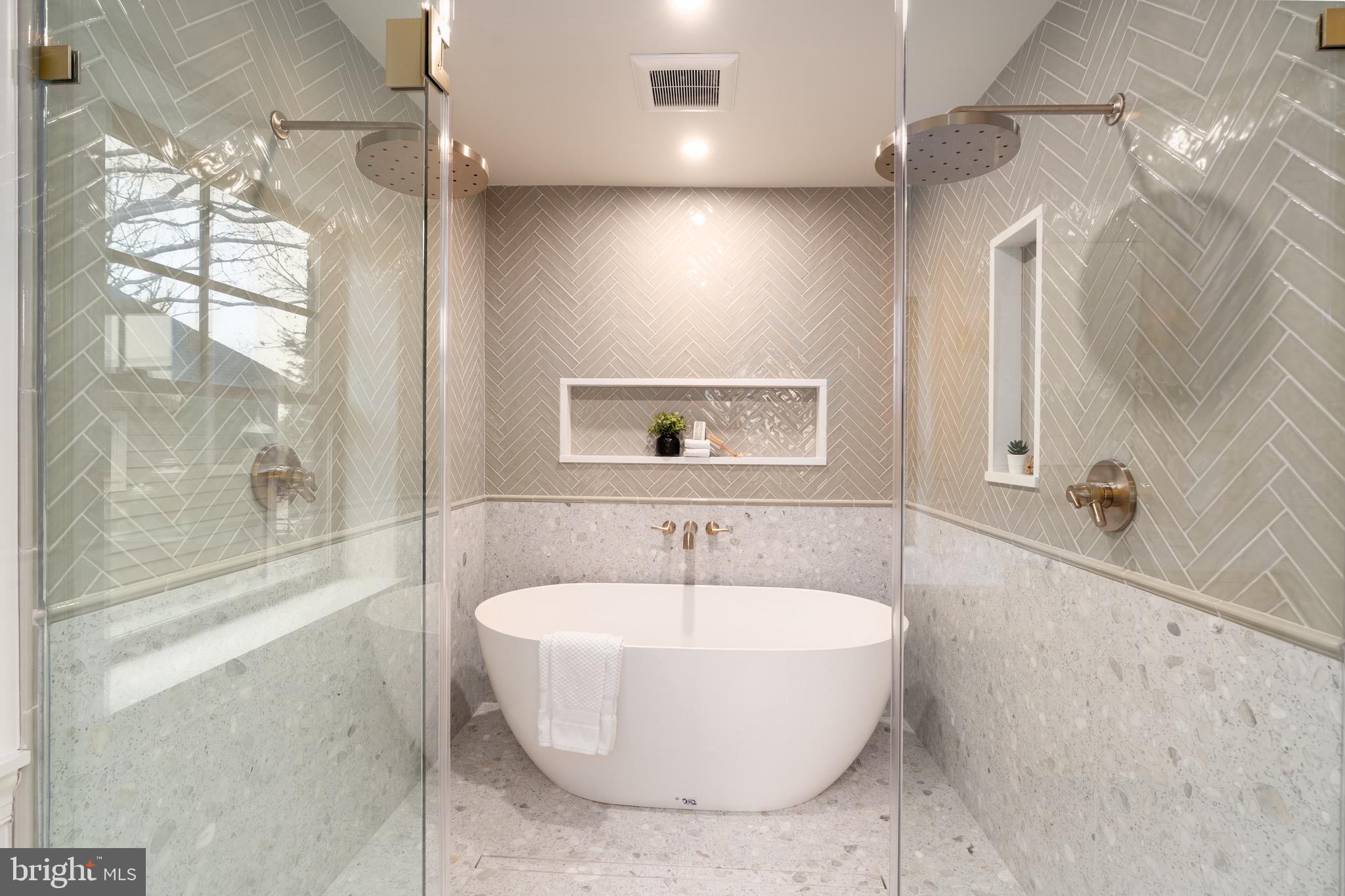 2619 Wisconsin Avenue Northwest Washington, DC 20007 - Photo 27 of 63 a bathroom with a bathtub and shower