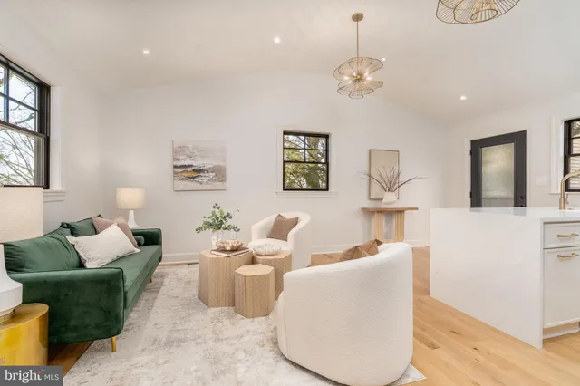 $3,850,000 | 2619 Wisconsin Avenue Northwest, Washington, DC 20007