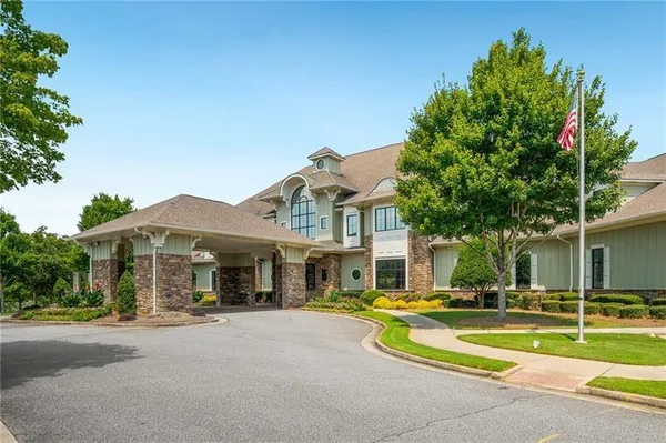 $479,900 | 3180 Willow Creek Drive, Gainesville, GA 30504